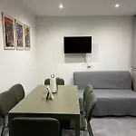 Apartment Domus Lombardi *